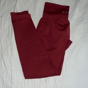 NVGTN Solid seamless red